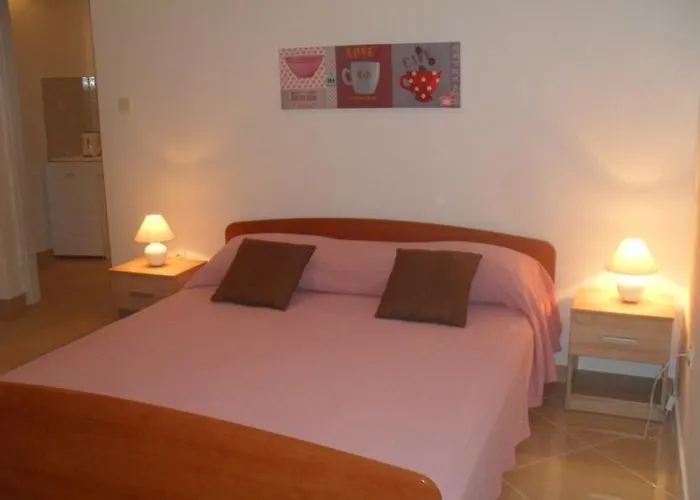 Studio Apartmani Krstina